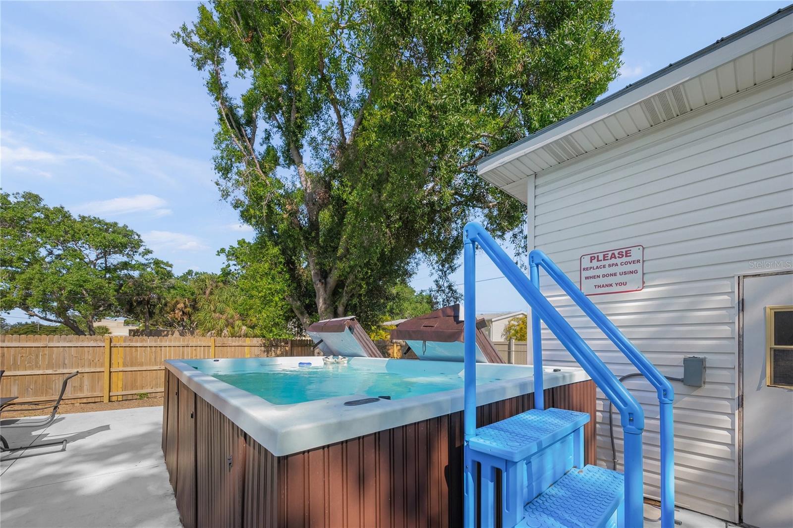 HIGH ACRES - Residential