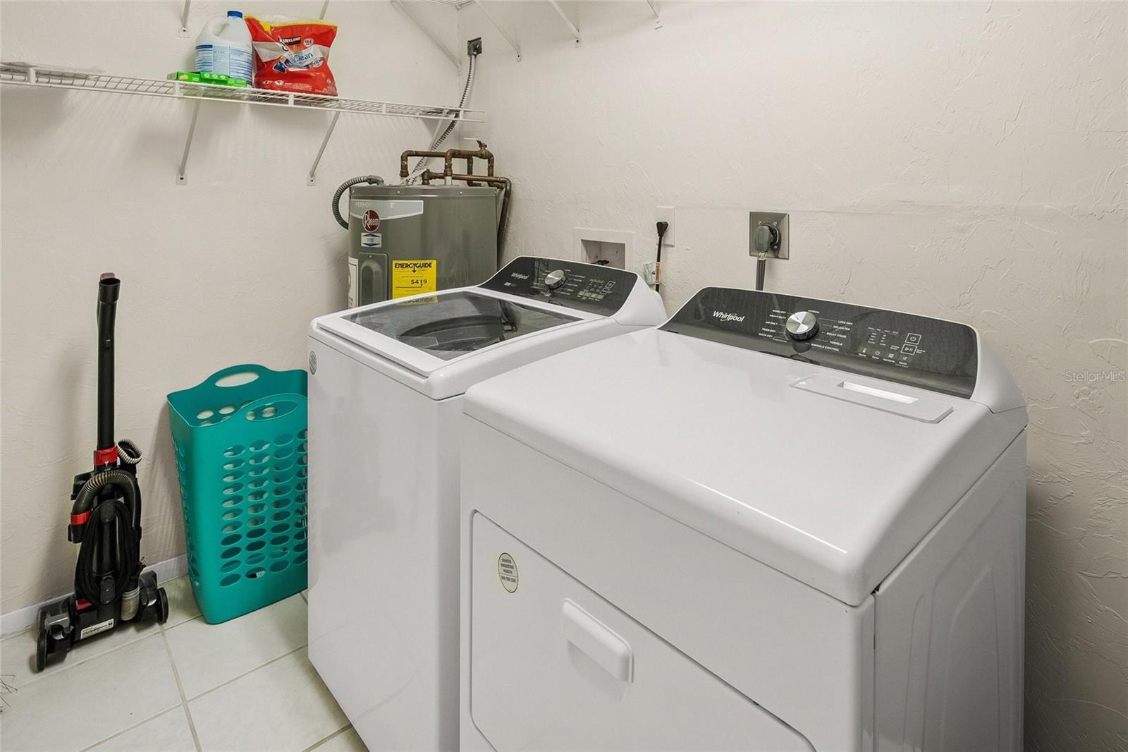 HIGH ACRES - Residential