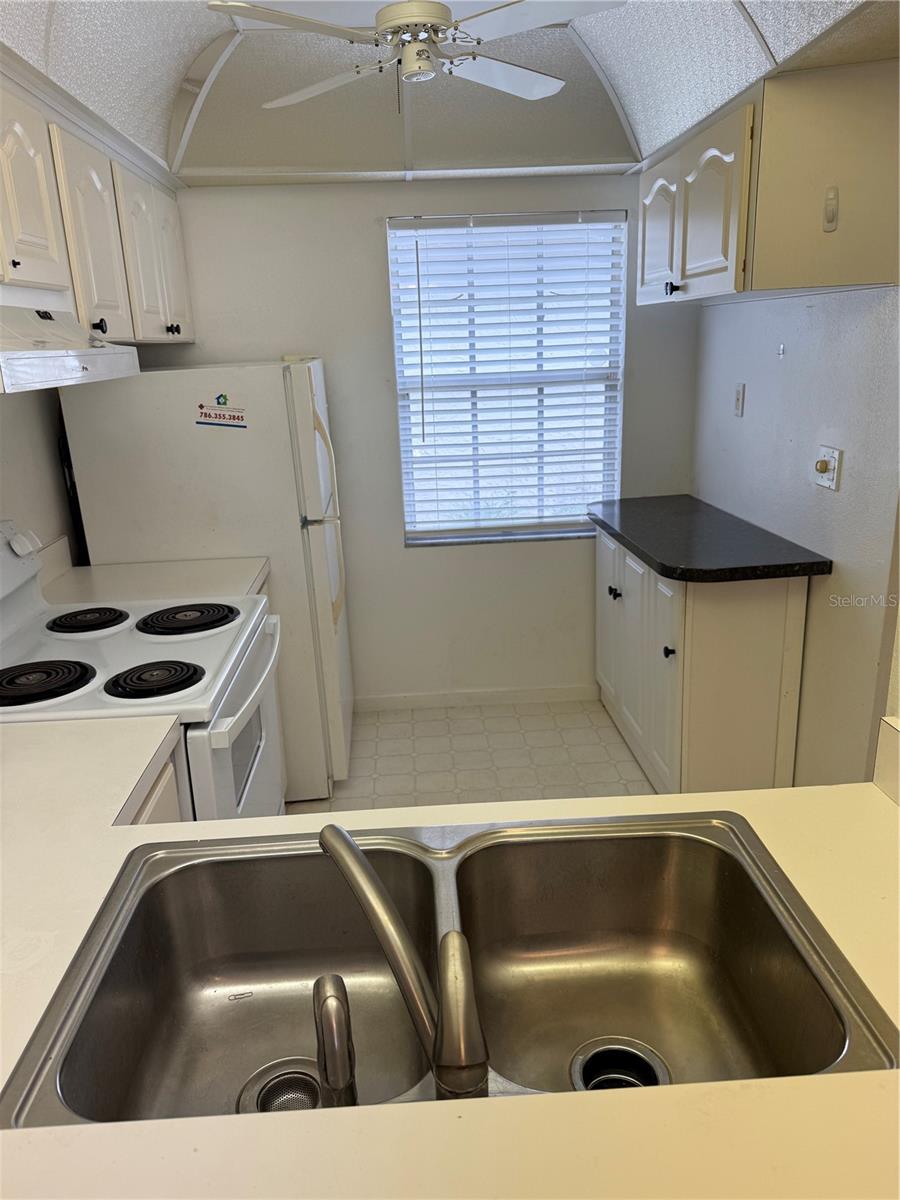 HIGHLAND LAKES MISSION GROVE CONDO - Residential