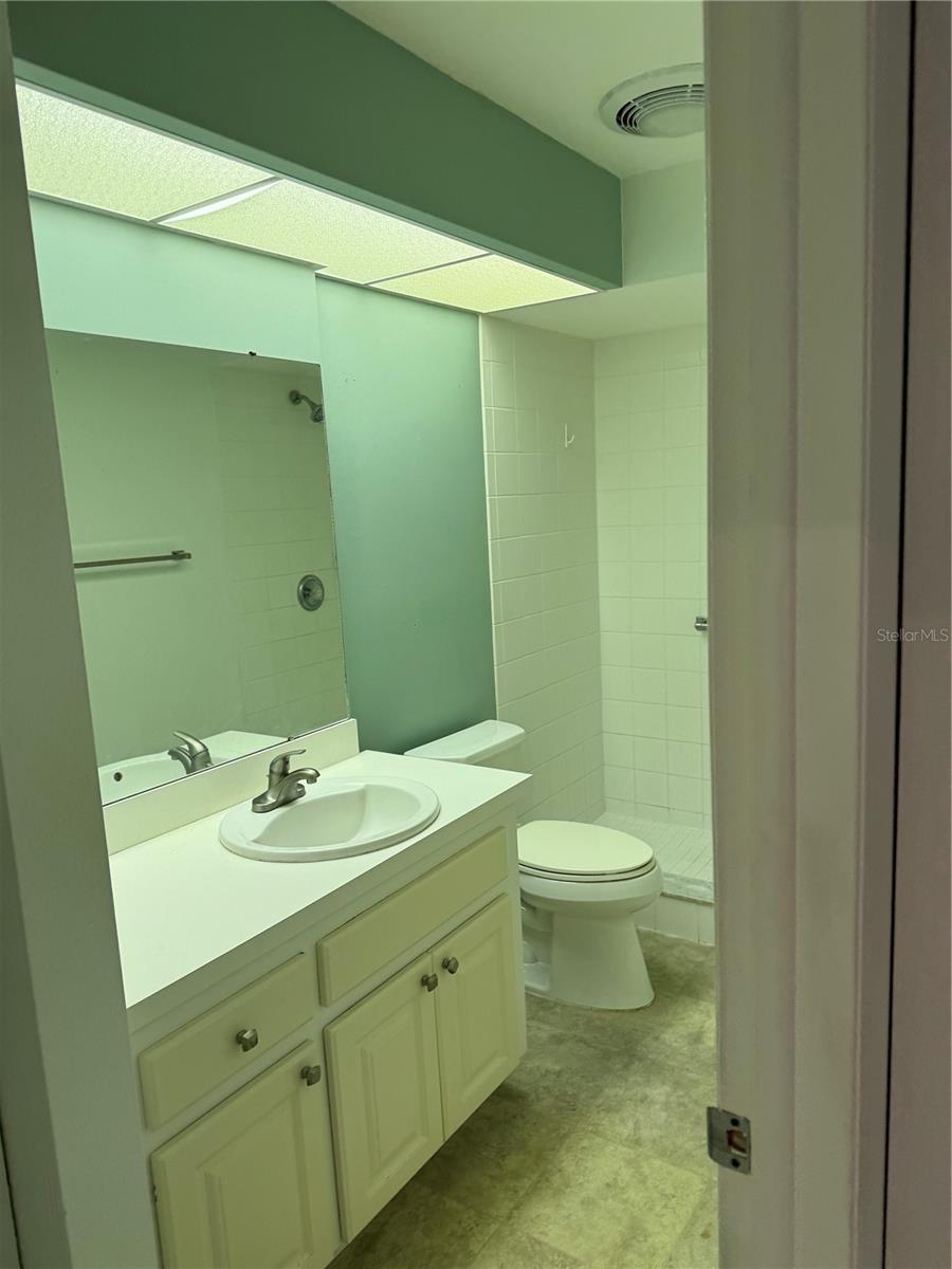 HIGHLAND LAKES MISSION GROVE CONDO - Residential