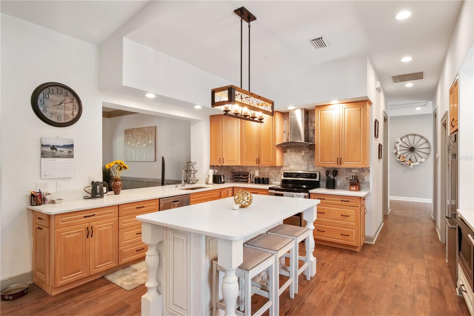 FIELD/DREAMS - Residential