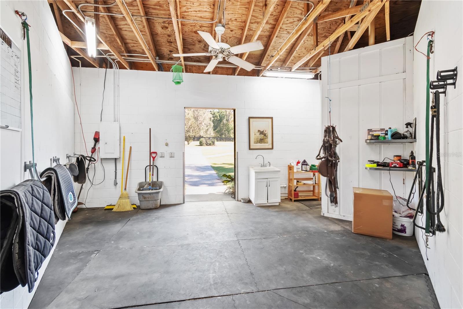 FIELD/DREAMS - Residential