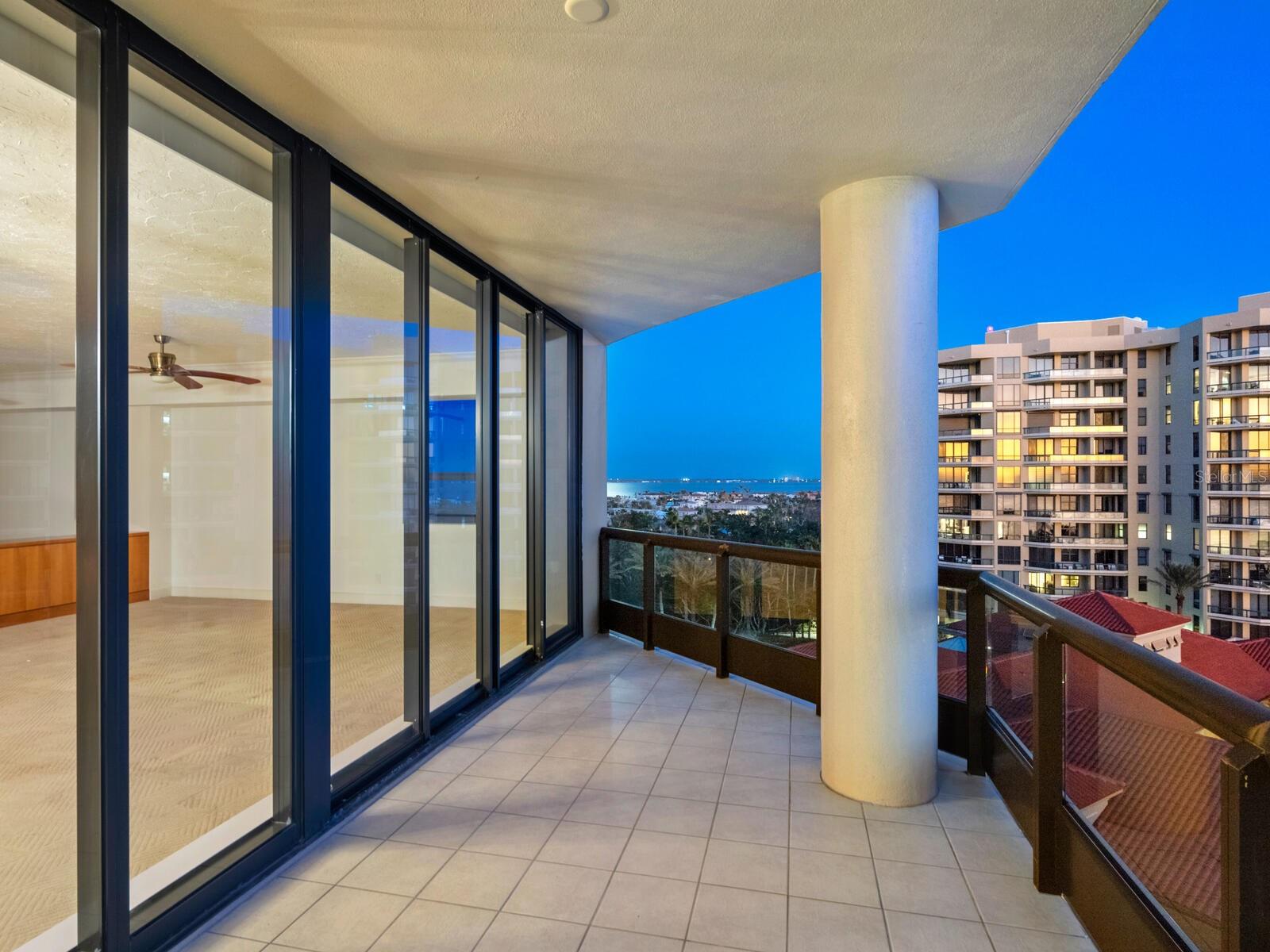 WATER CLUB 01 AT LONGBOAT KEY - Residential