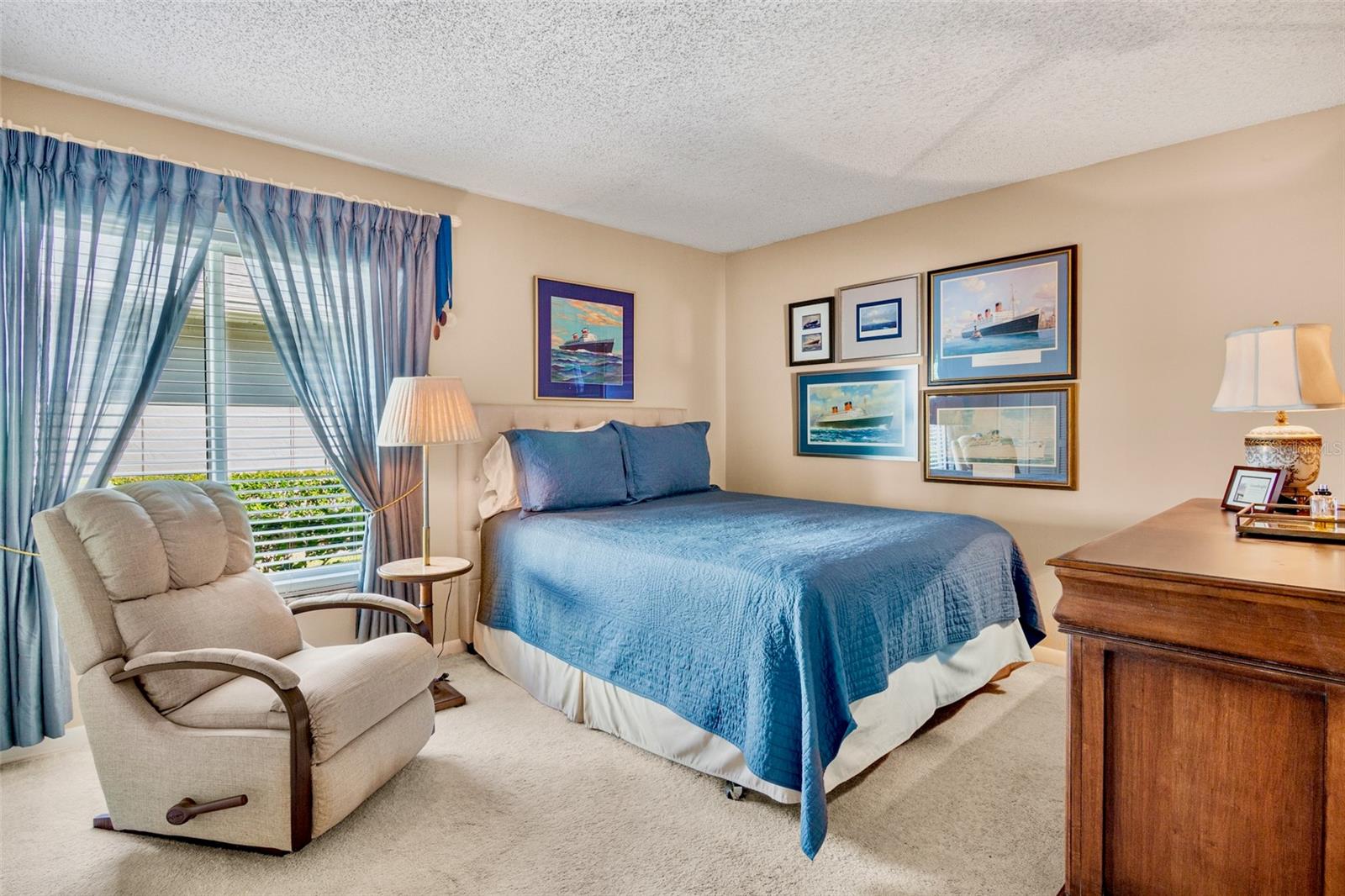 CENTER GATE VILLAGE 1 - Residential