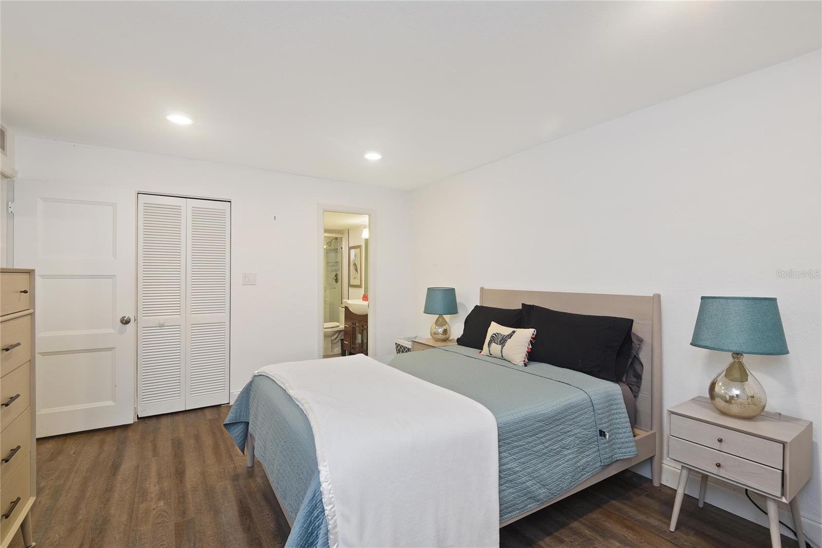 LACHEN HOUSE CONDO - Residential Lease