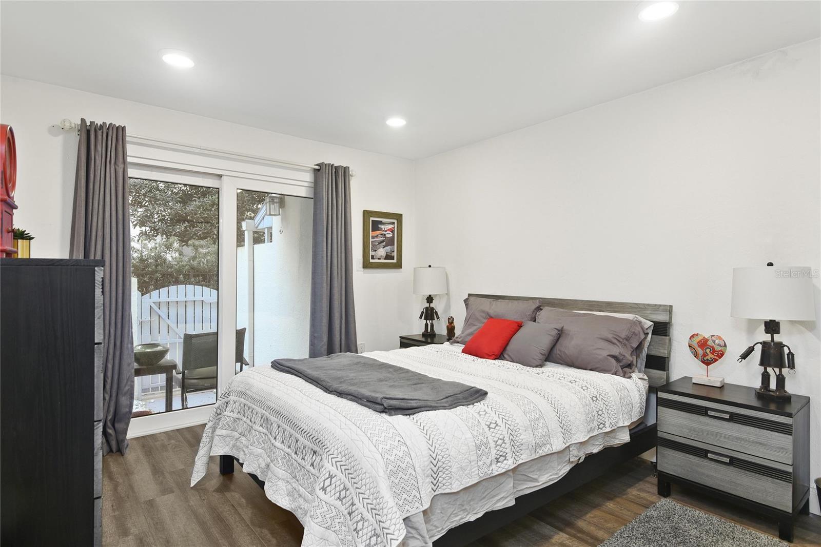 LACHEN HOUSE CONDO - Residential Lease