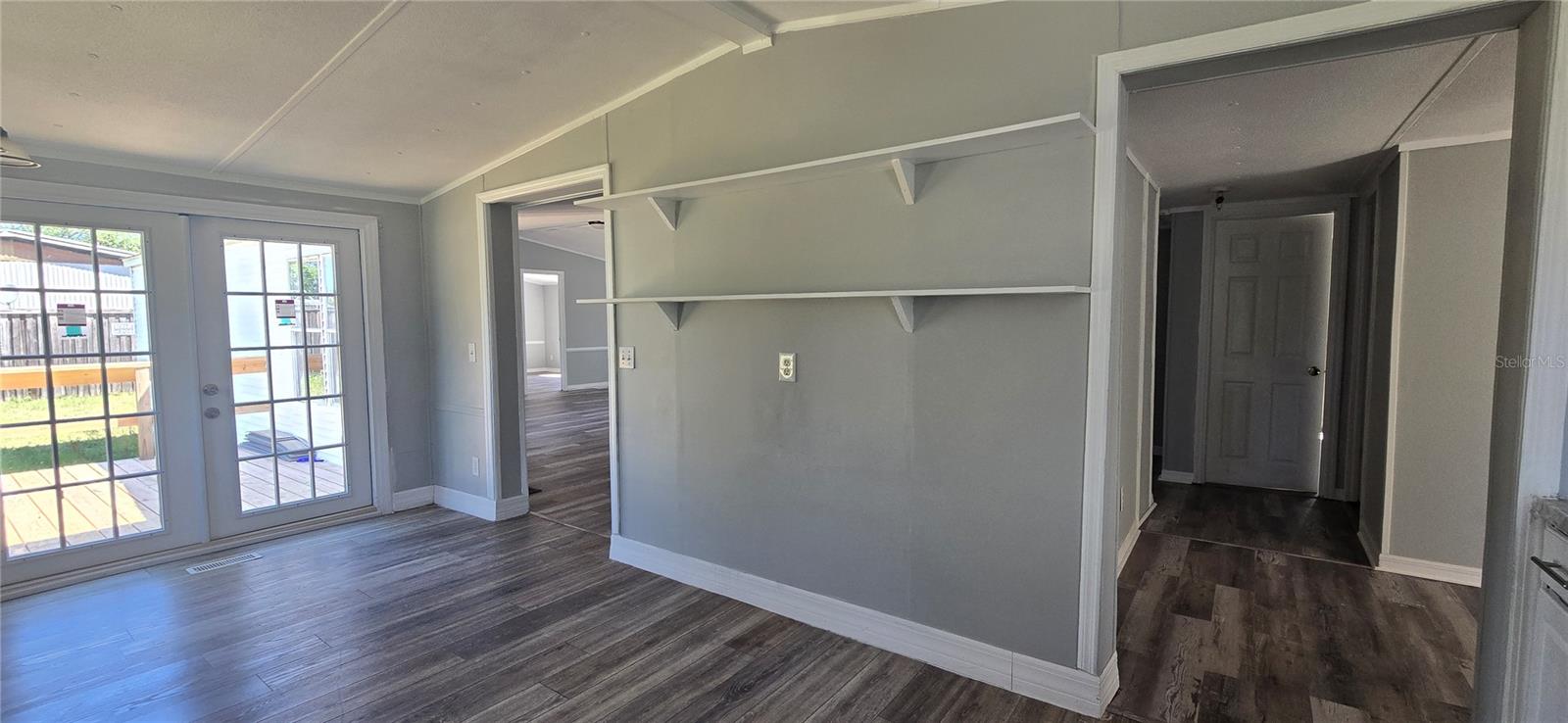 SANDY ACRES ESTATE - Residential