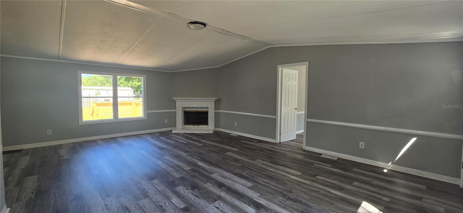 SANDY ACRES ESTATE - Residential