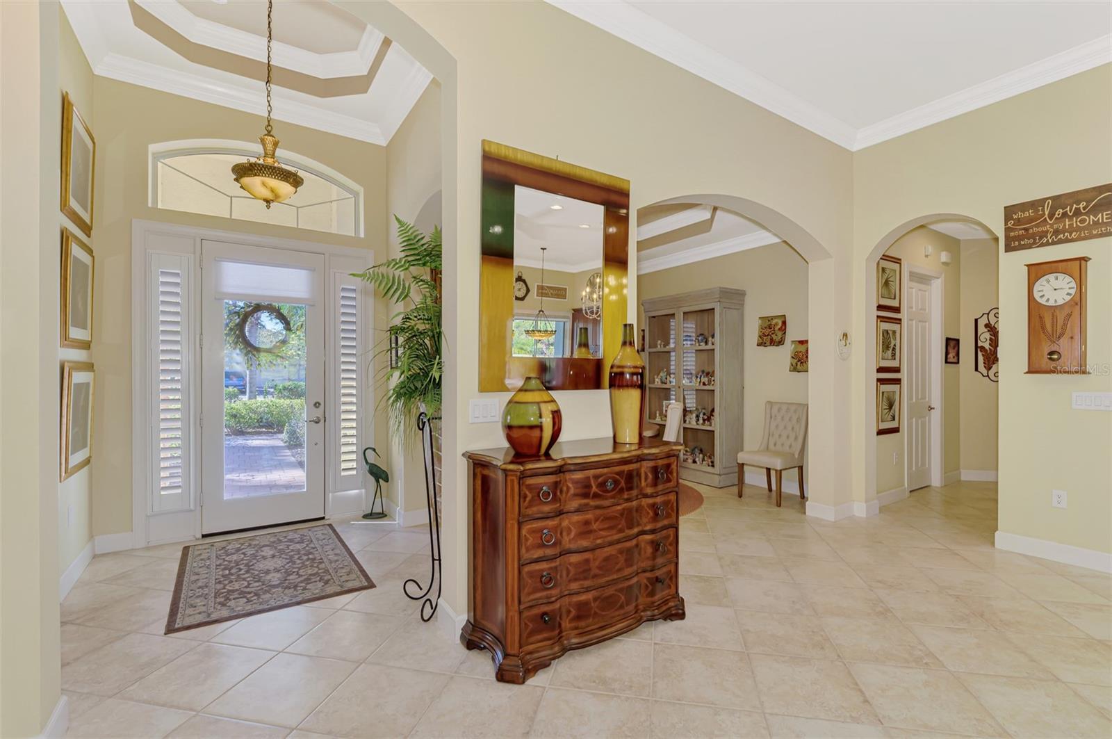 RIVERWOOD - Residential