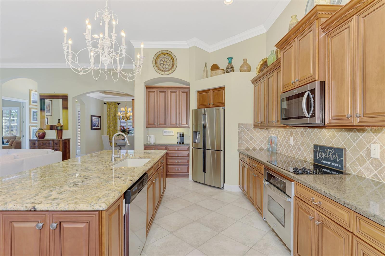 RIVERWOOD - Residential