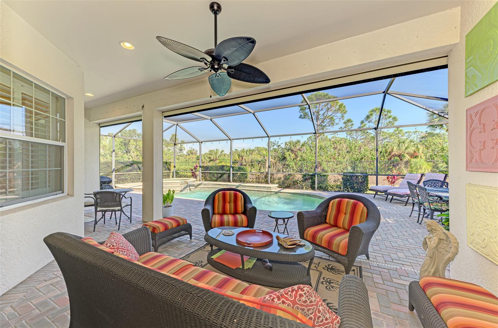 RIVERWOOD - Residential