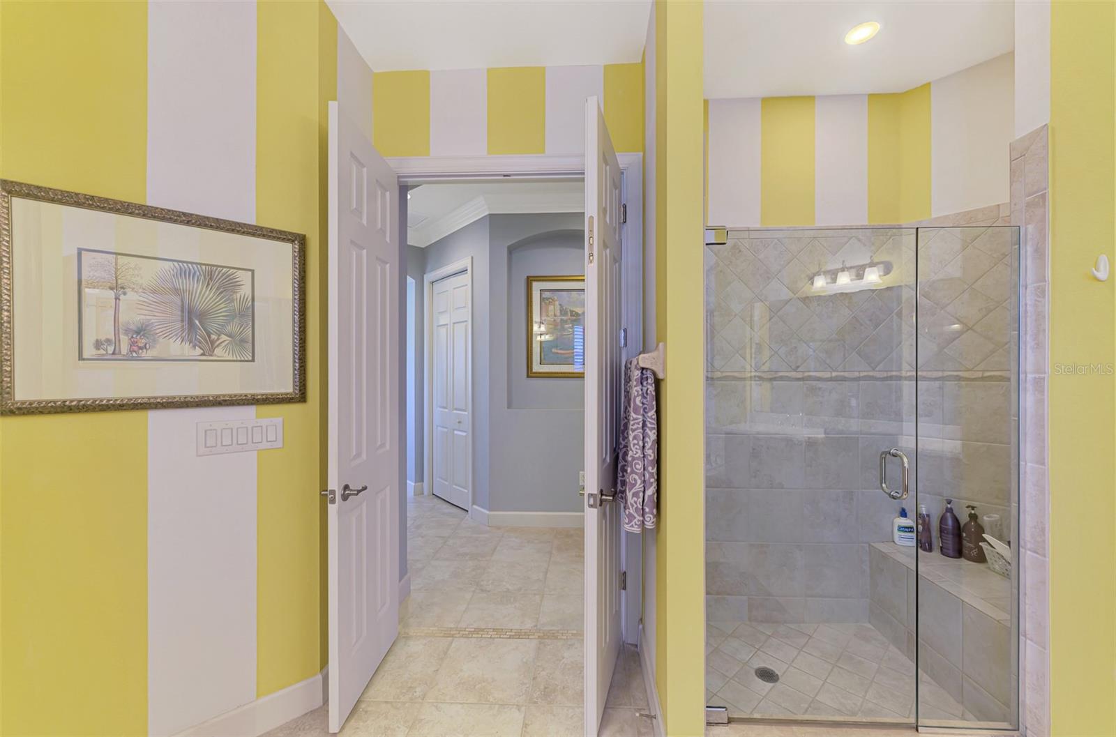 RIVERWOOD - Residential