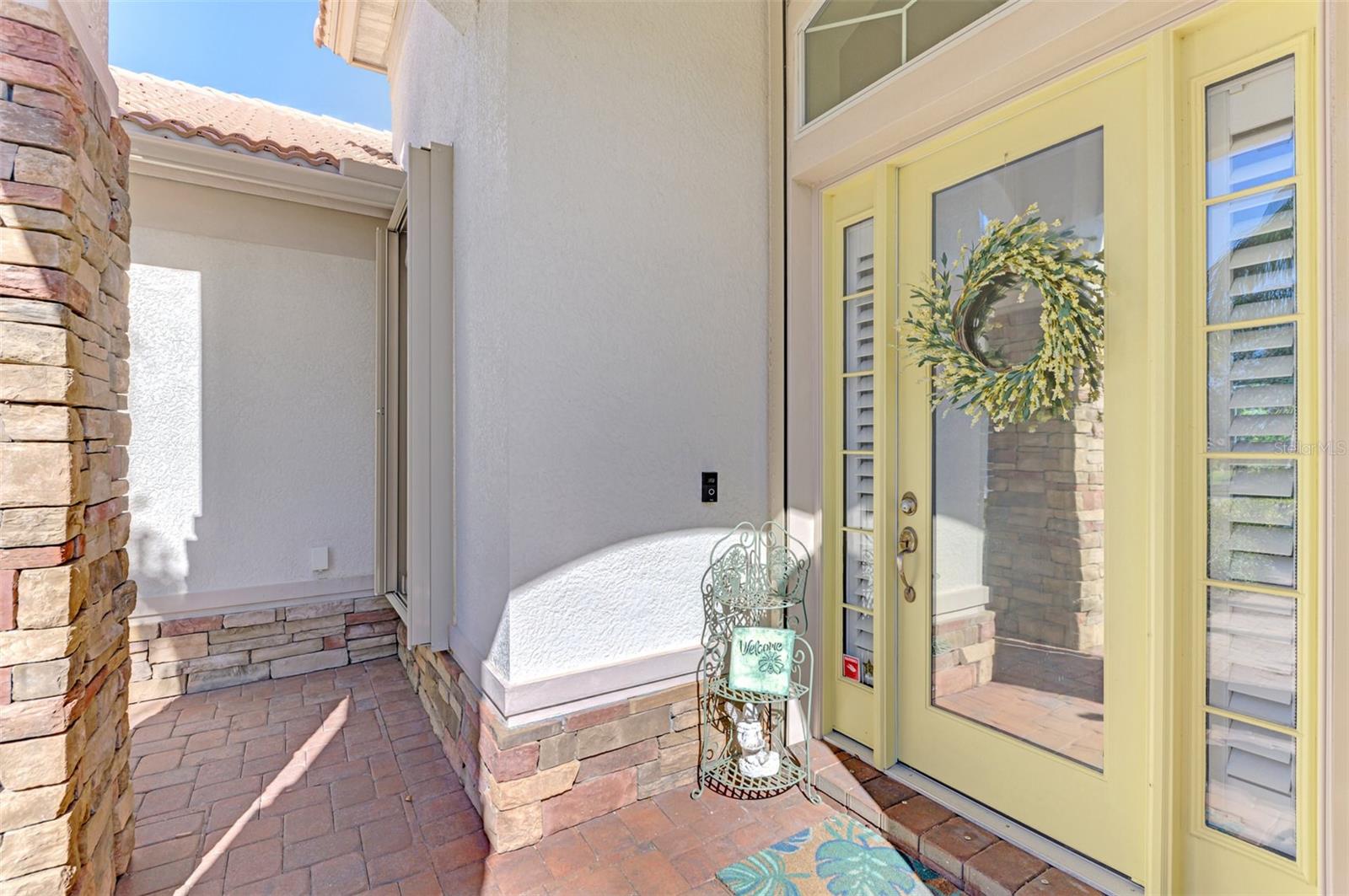 RIVERWOOD - Residential