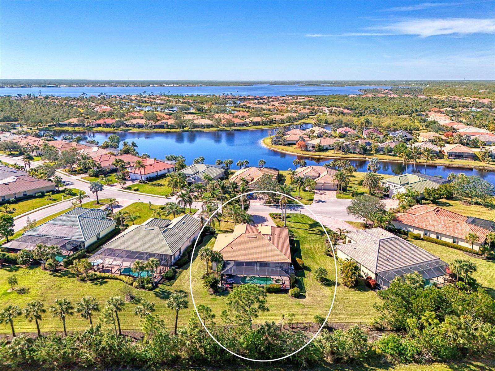 RIVERWOOD - Residential