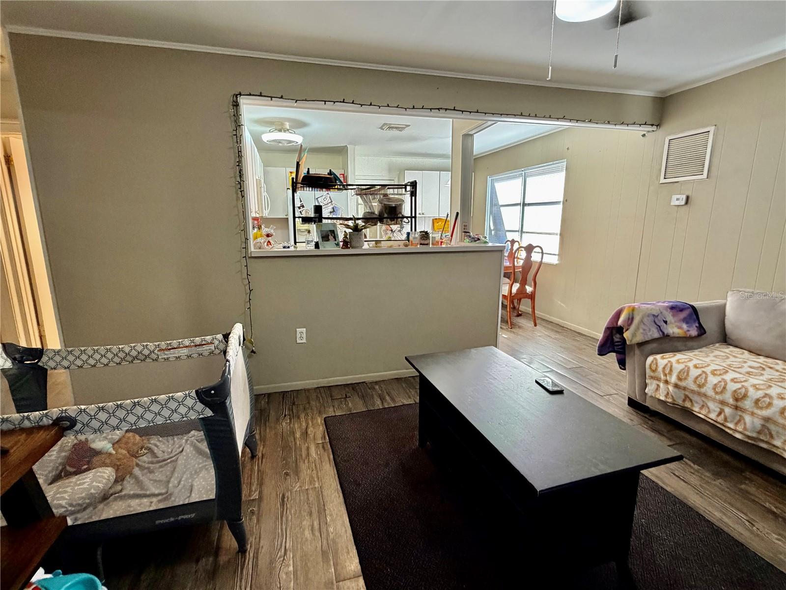 HOLIDAY HEIGHTS - Residential Income