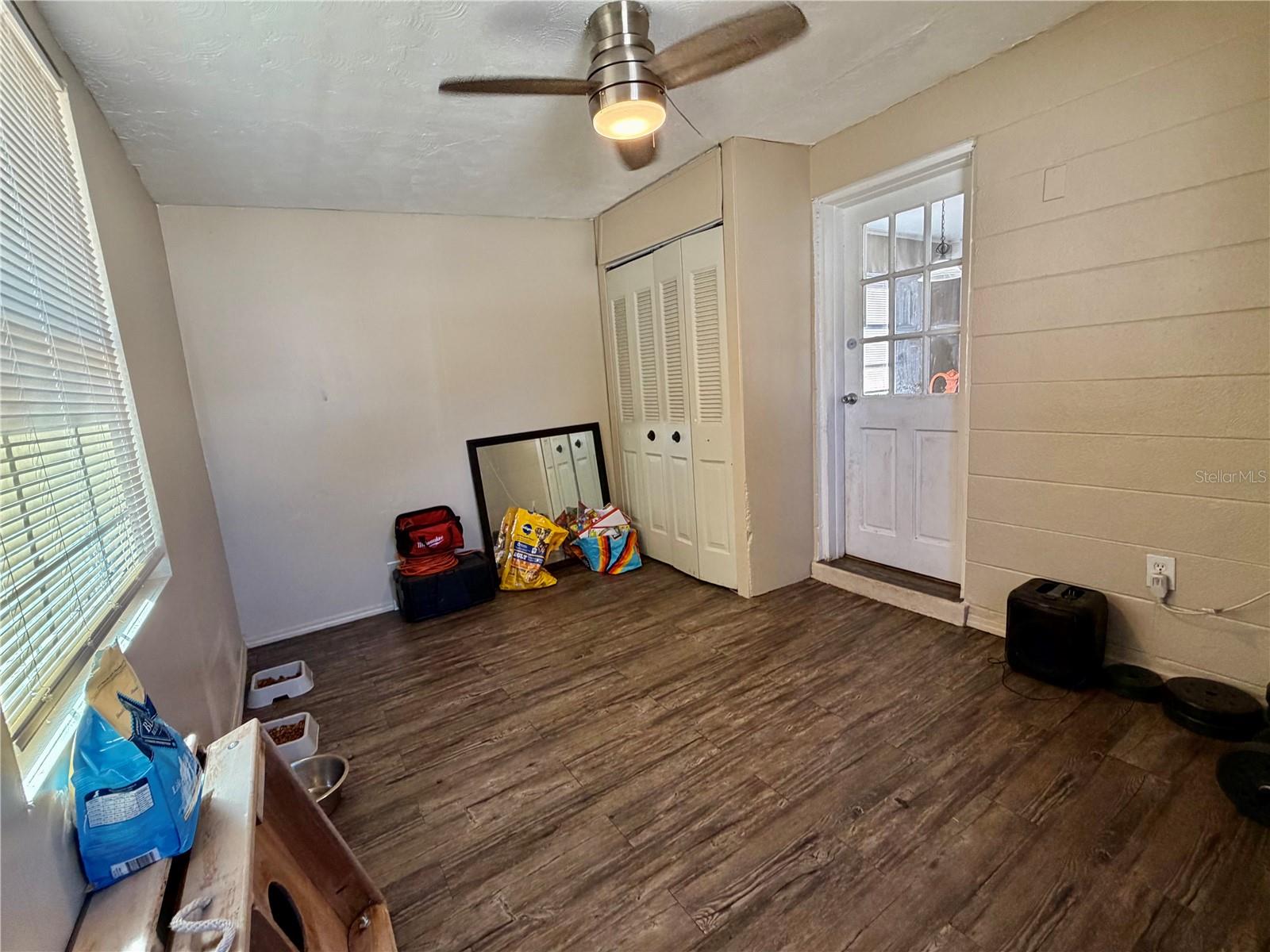 HOLIDAY HEIGHTS - Residential Income