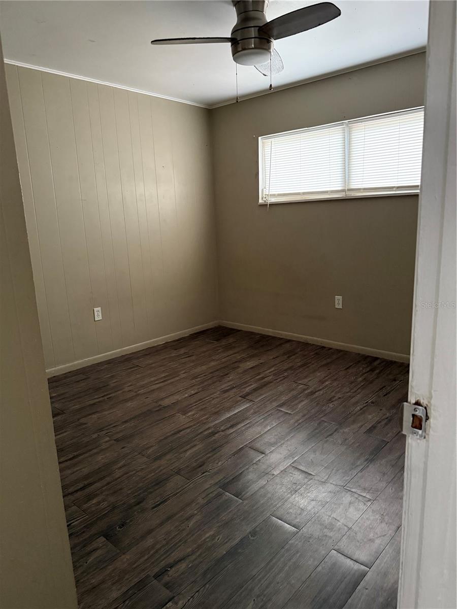 HOLIDAY HEIGHTS - Residential Income