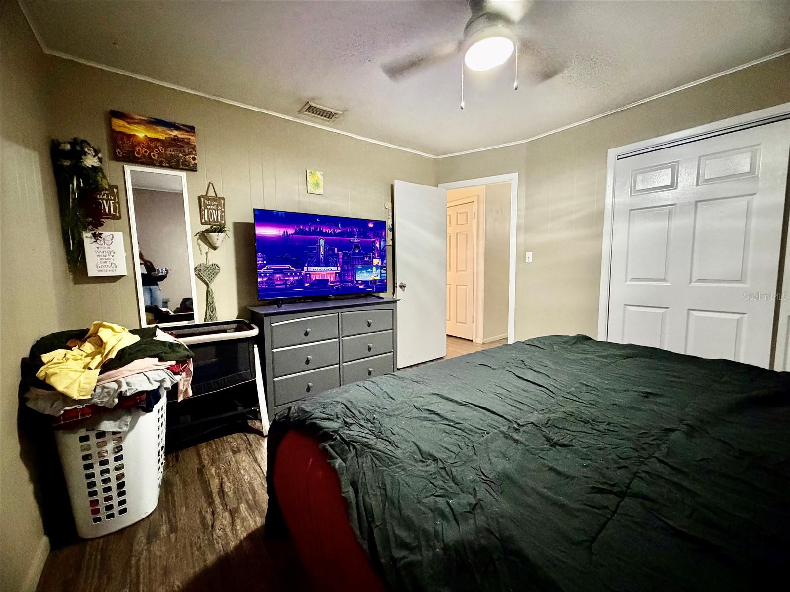 HOLIDAY HEIGHTS - Residential Income