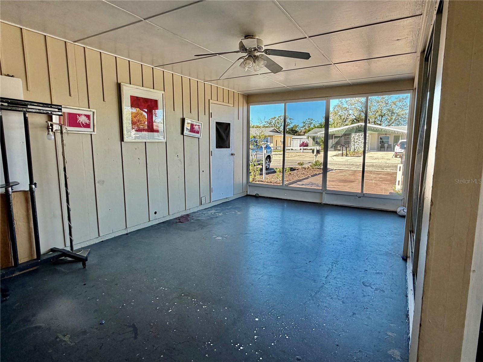 HOLIDAY HEIGHTS - Residential Income