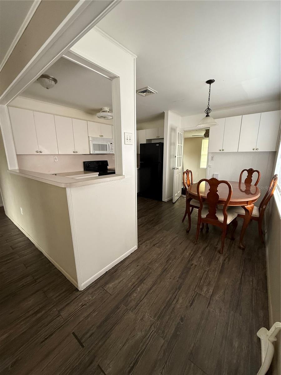 HOLIDAY HEIGHTS - Residential Income