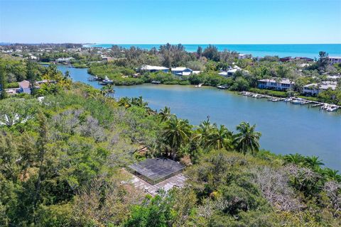 A home in LONGBOAT KEY