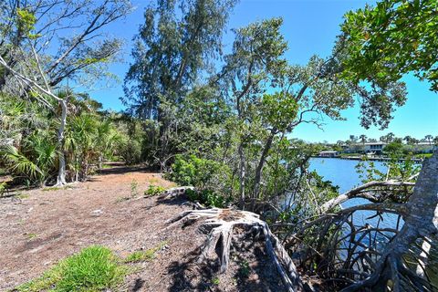 A home in LONGBOAT KEY