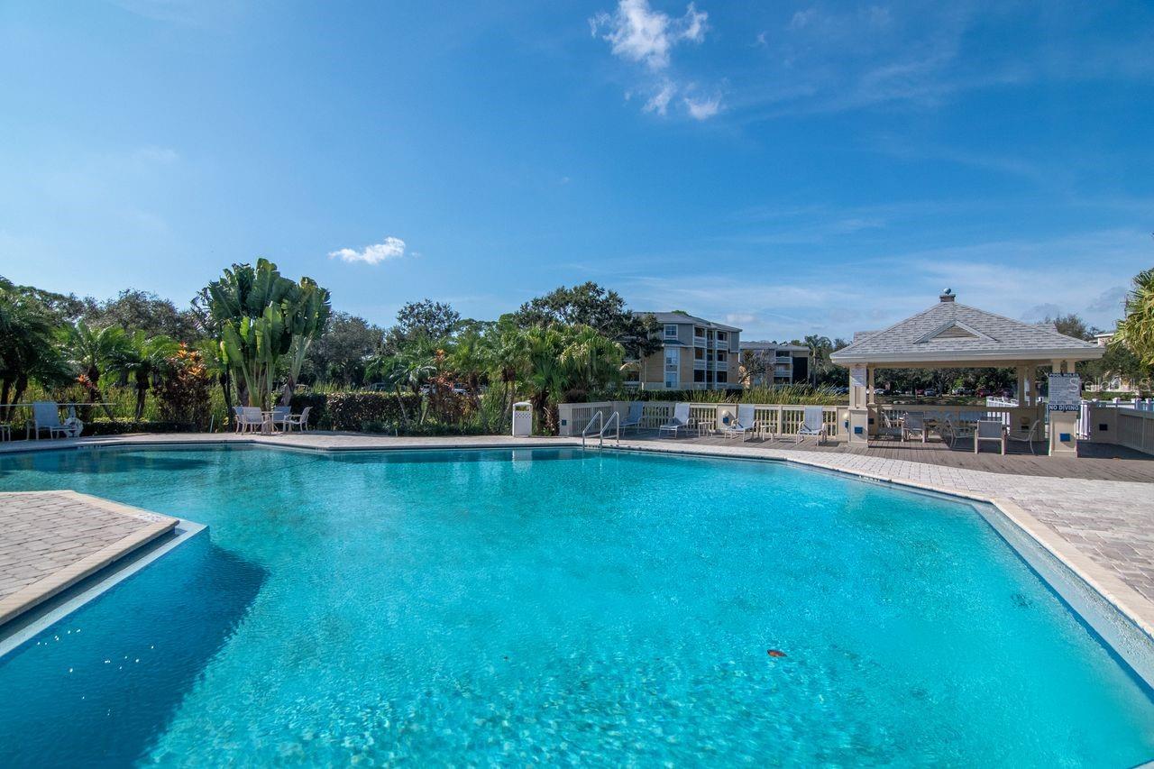 BRIDGEWATER PLACE CONDO - Residential