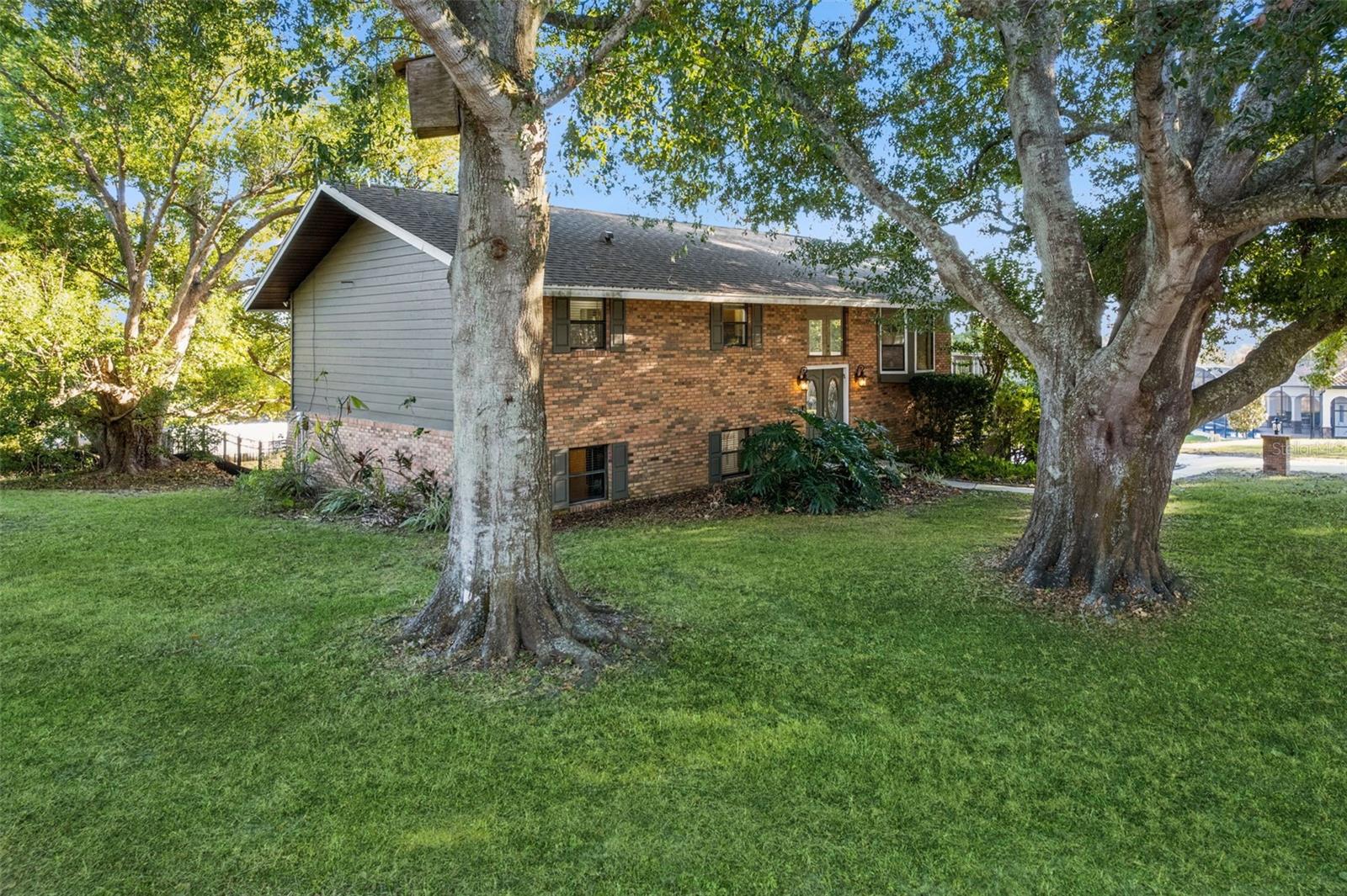 ANDERSON HILLS - Residential