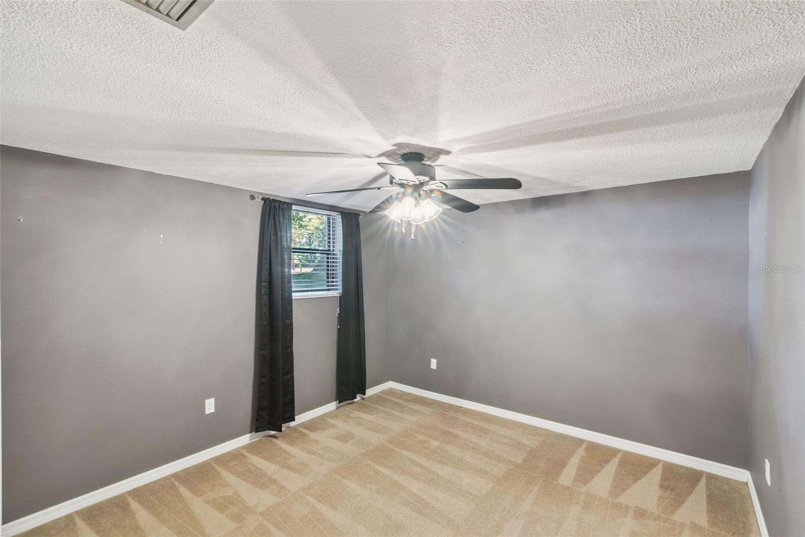 ANDERSON HILLS - Residential