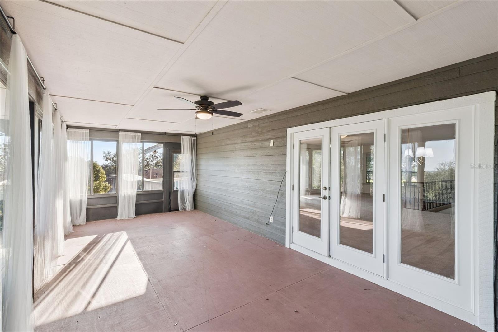 ANDERSON HILLS - Residential