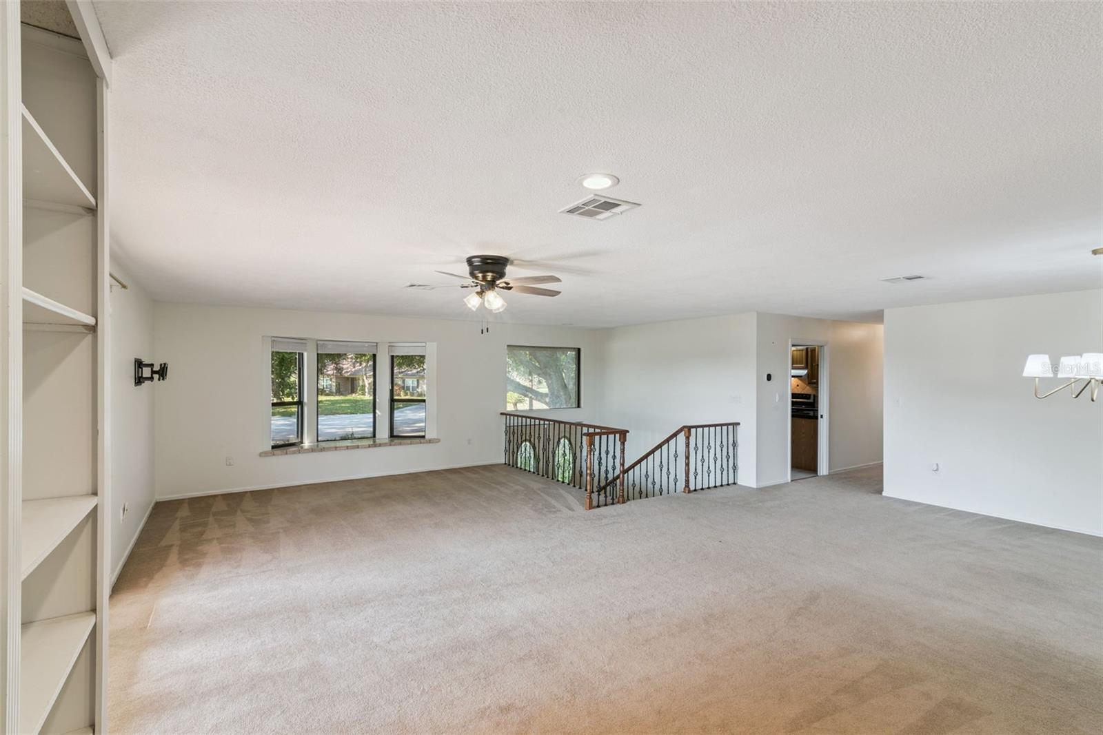 ANDERSON HILLS - Residential