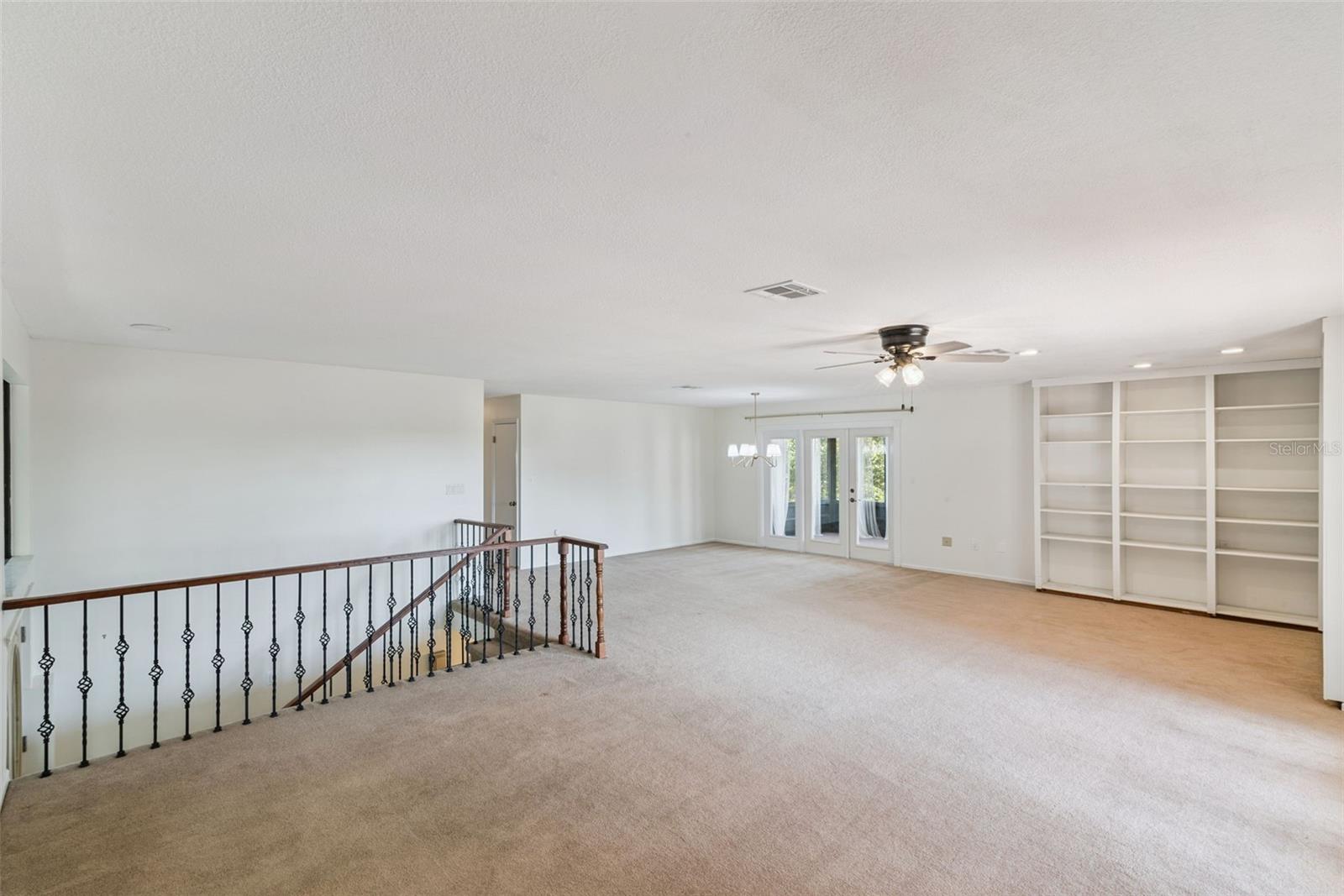 ANDERSON HILLS - Residential