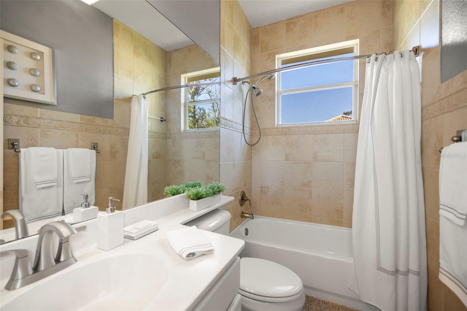 LYNNWOOD PH 2 - Residential