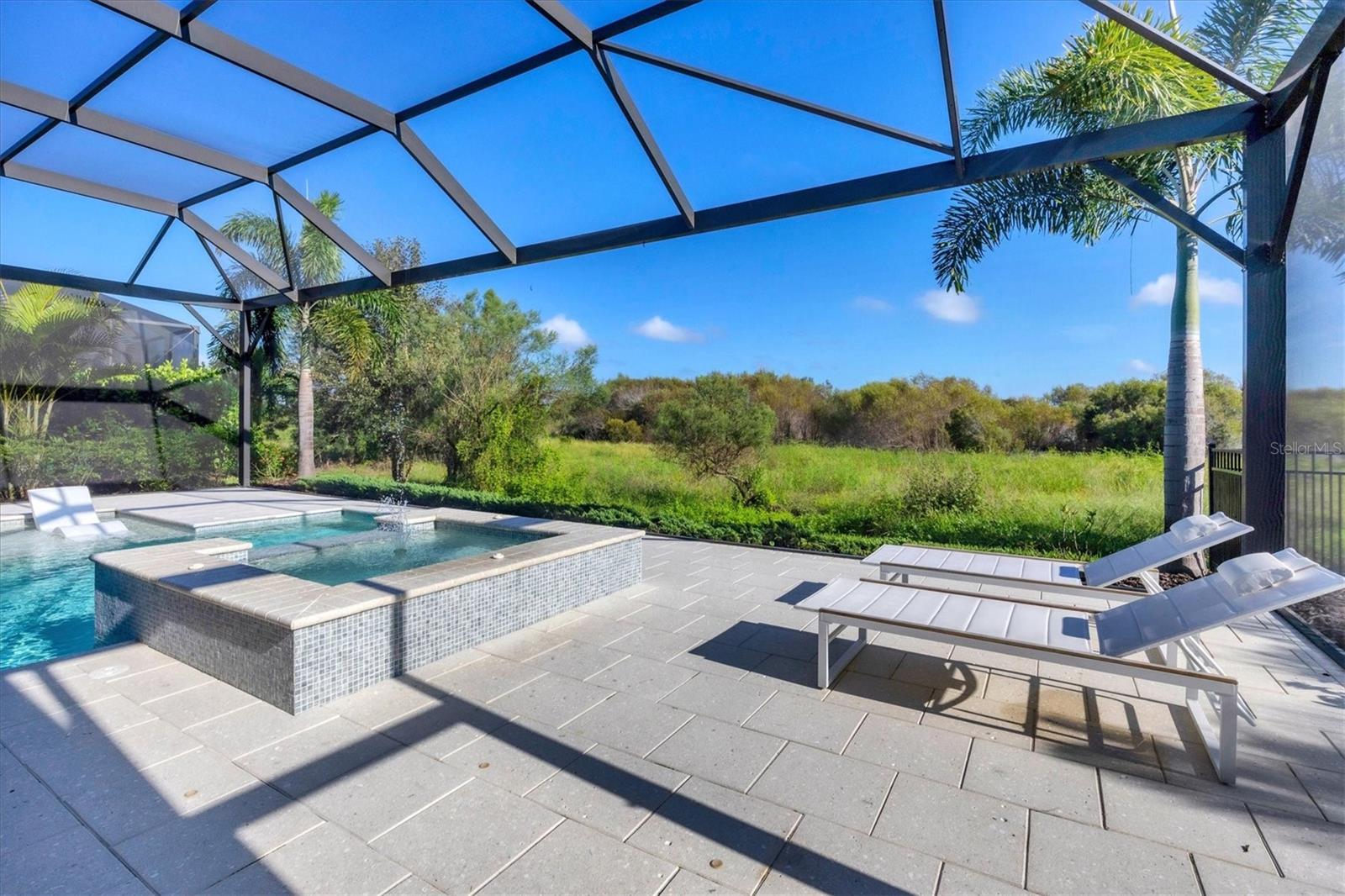 LAKEHOUSE COVE/WATERSIDE PH 3 - Residential