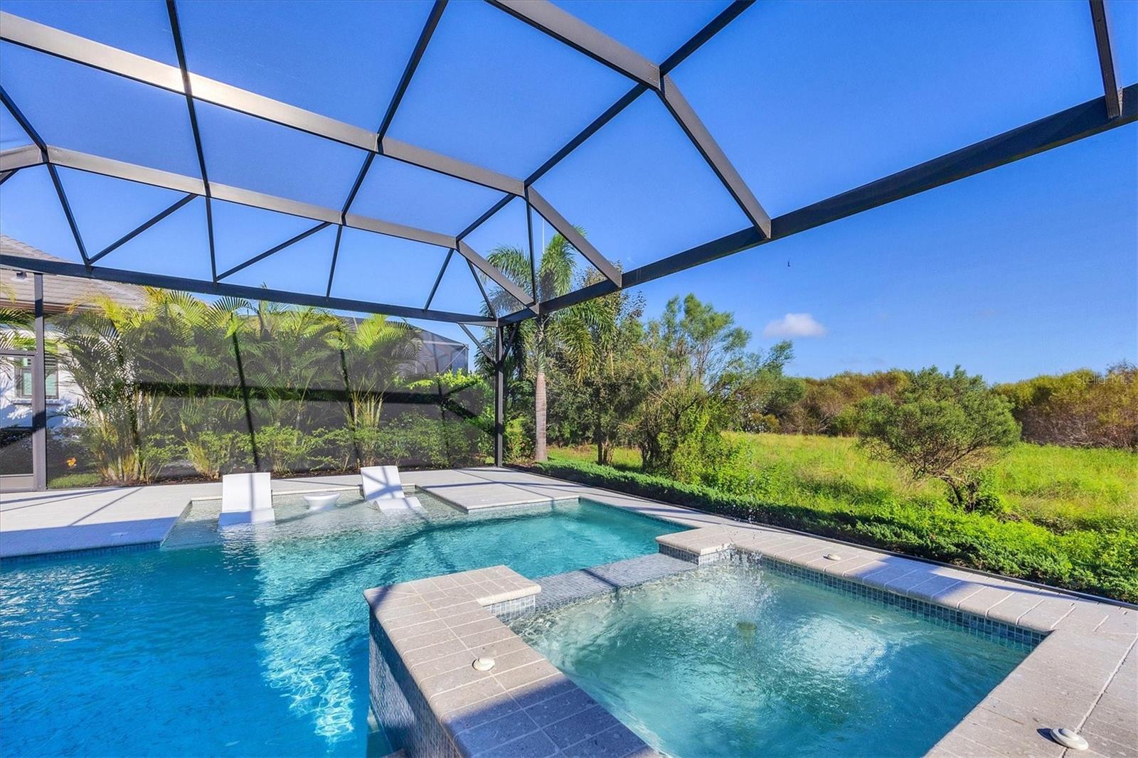 LAKEHOUSE COVE/WATERSIDE PH 3 - Residential