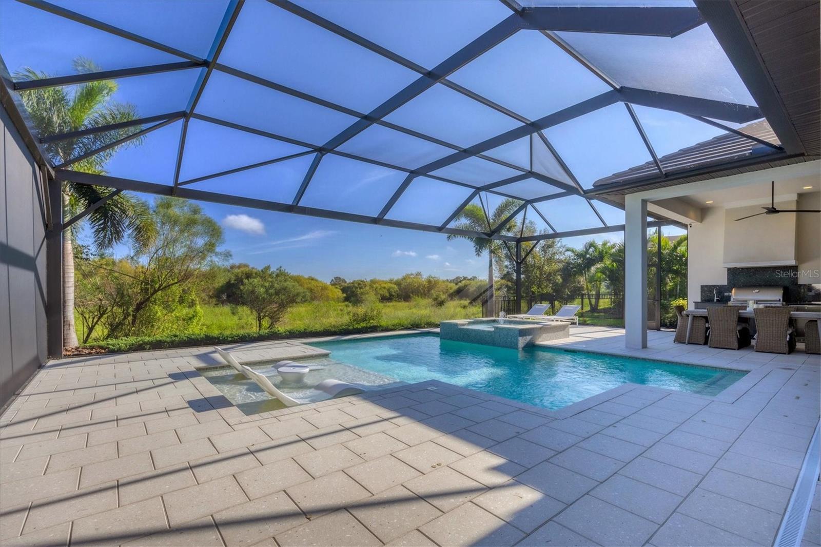 LAKEHOUSE COVE/WATERSIDE PH 3 - Residential