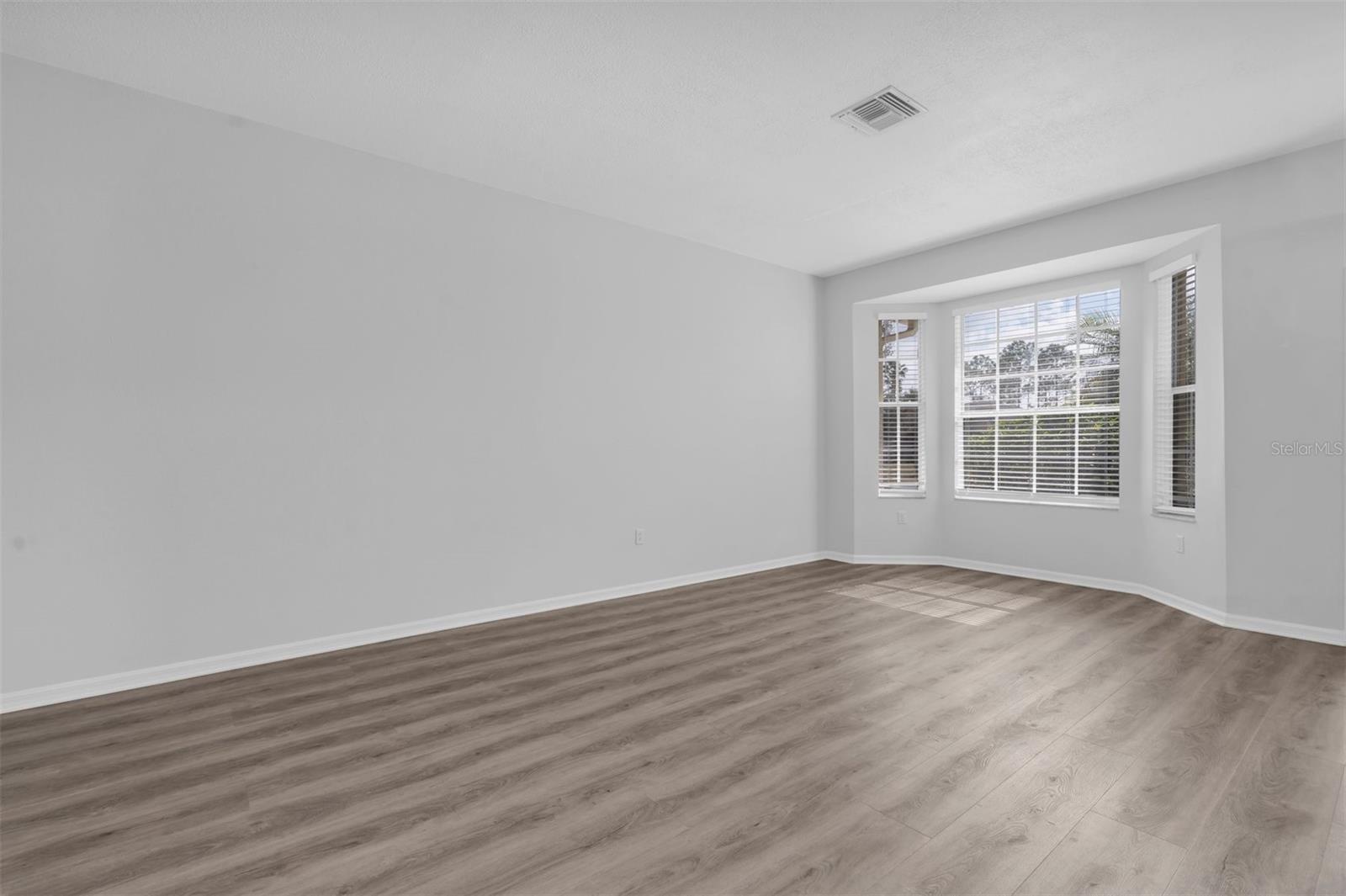 HERITAGE SPRINGS VILLAGE 16 - Residential