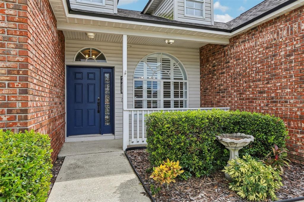 Photo of 6611 Thackston Drive, Riverview, FL 33578 (MLS # TB8430301)