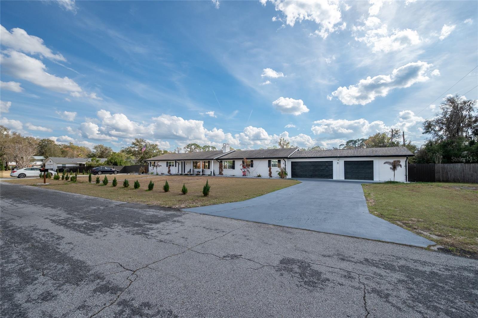 DUPON ESTATES - Residential