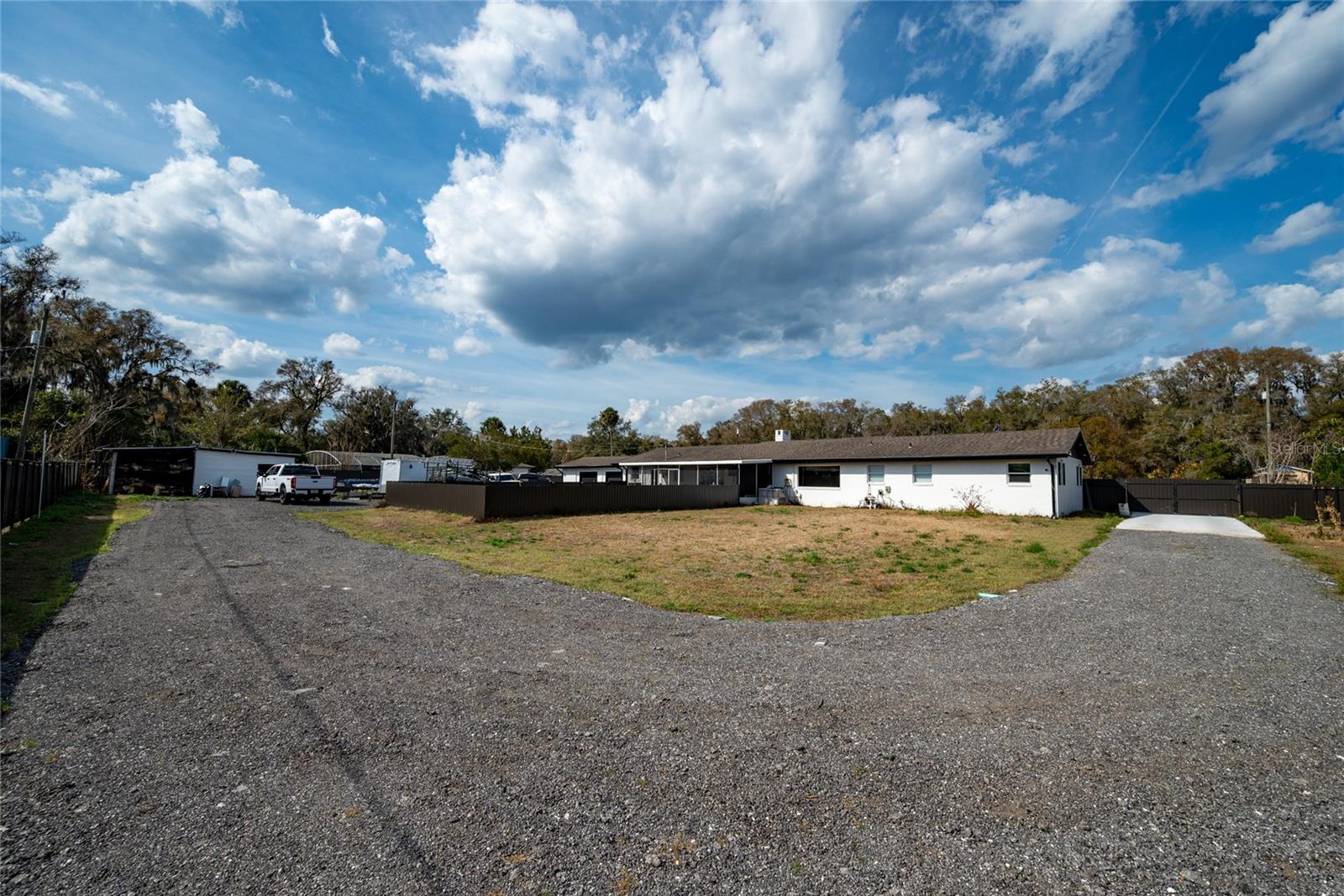 DUPON ESTATES - Residential