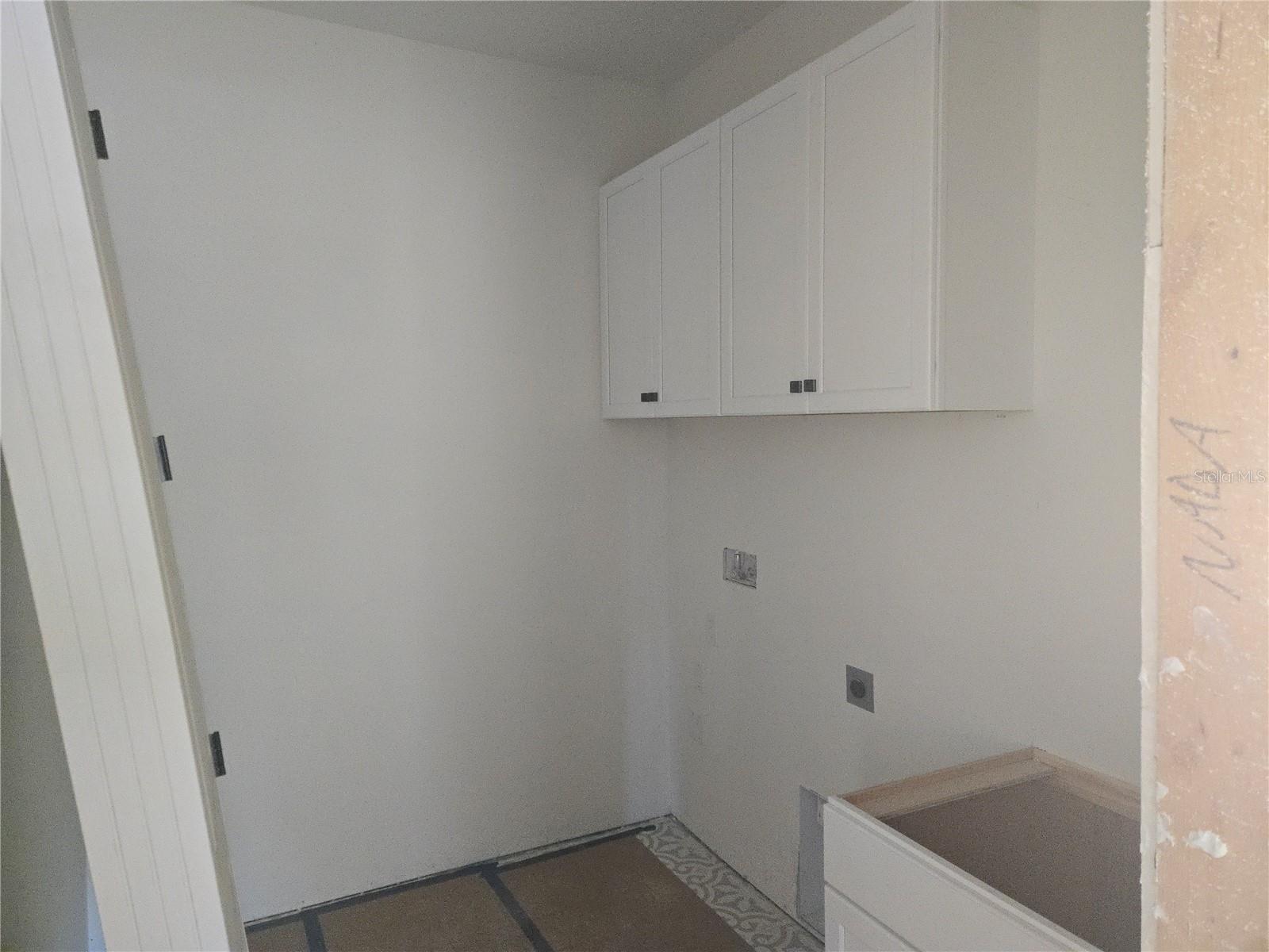 WATERSIDE COUNTRY CLUB PH 2 - Residential