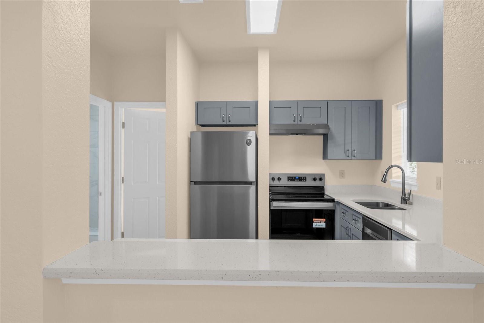 NOTTING HILL A CONDO - Residential Lease