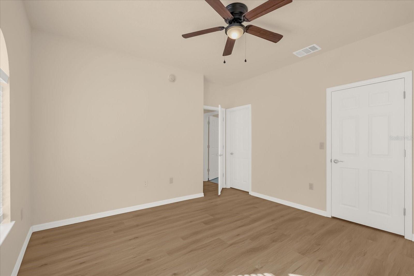 NOTTING HILL A CONDO - Residential Lease