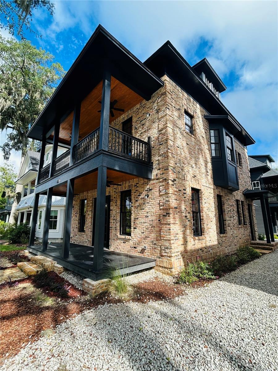 294 NW 12TH AVENUE