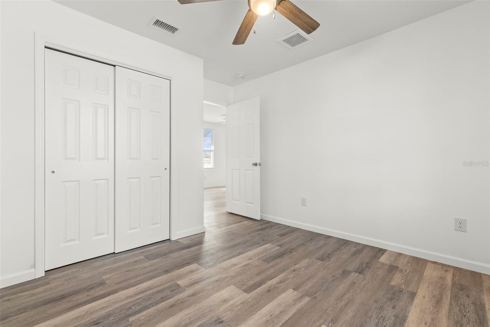 GRANT PARK - Residential Income