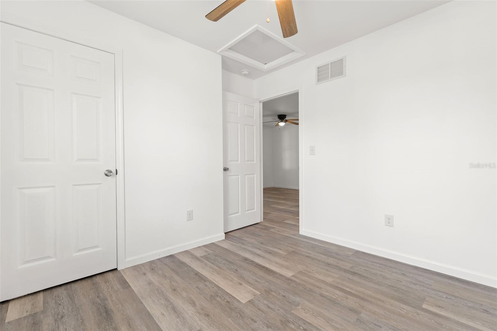 GRANT PARK - Residential Income