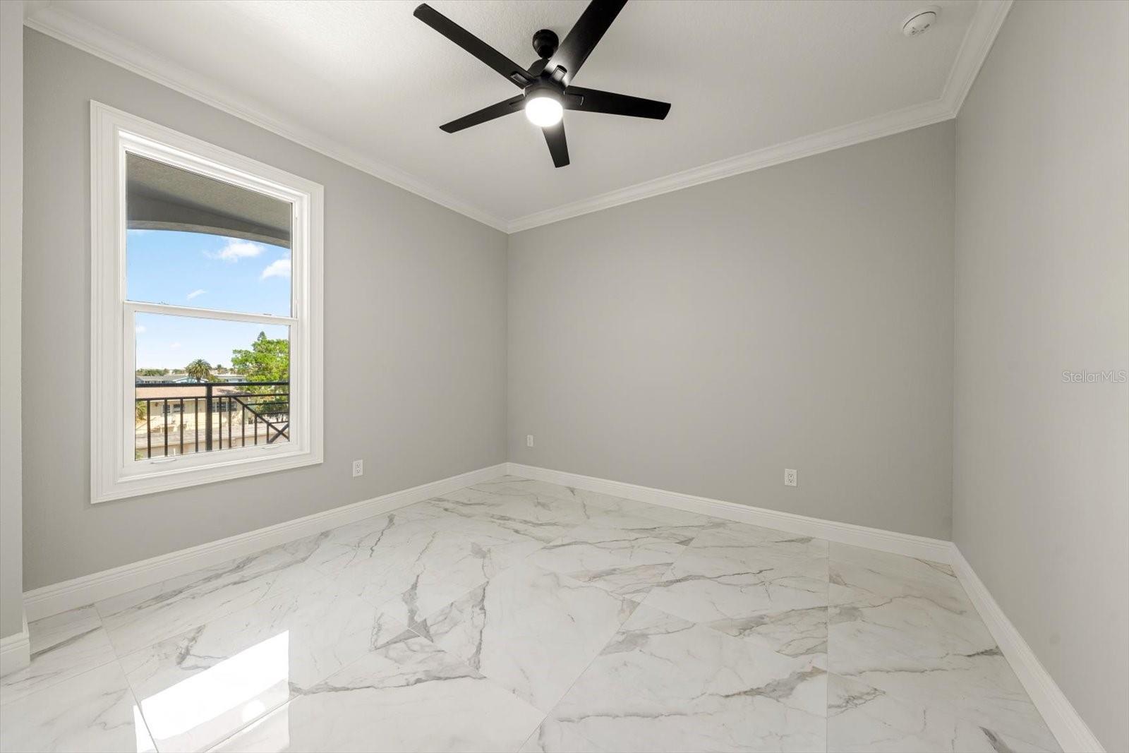 LA BRISA DEL MAR CONDO UNIT 302 - Residential