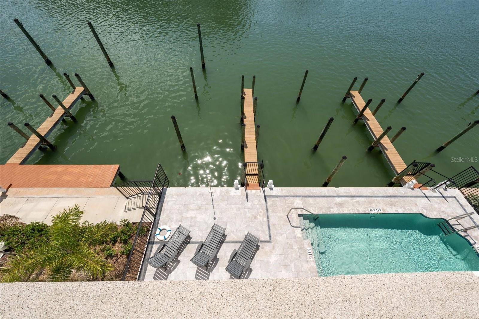 LA BRISA DEL MAR CONDO UNIT 302 - Residential