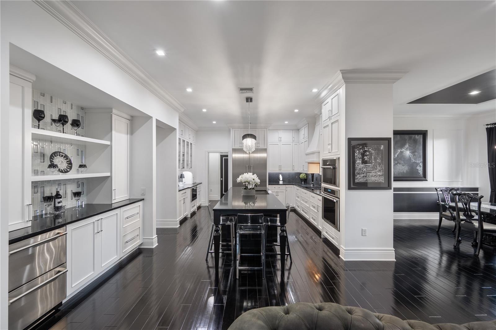 ELLNO WILLO - Residential