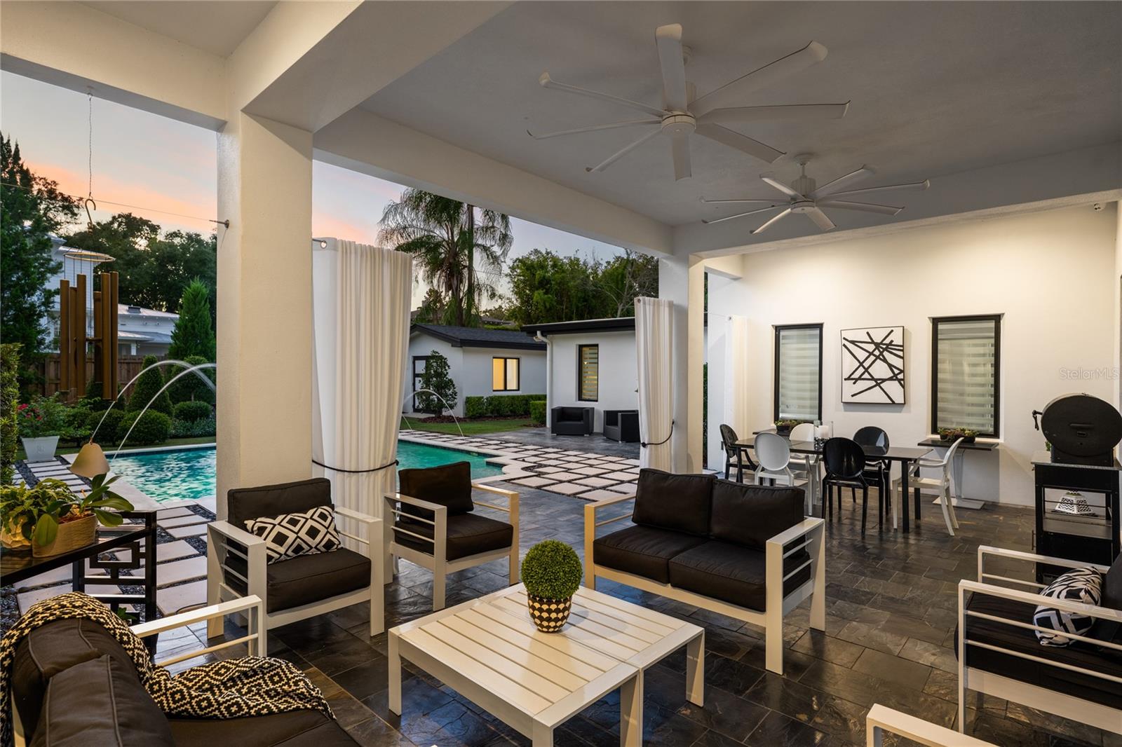 ELLNO WILLO - Residential